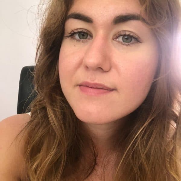 Four-Step Easy Minimalist Makeup Routine for Beginners